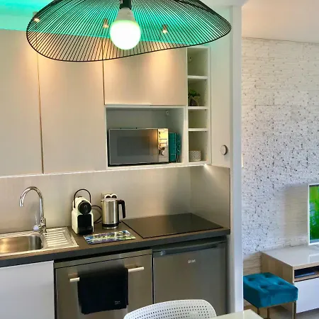 Myhome Riviera - Sea View * Cannes