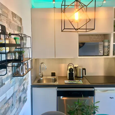 Myhome Riviera - Sea View Appartement