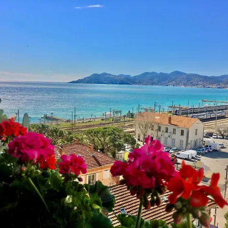 Myhome Riviera - Sea View * Cannes
