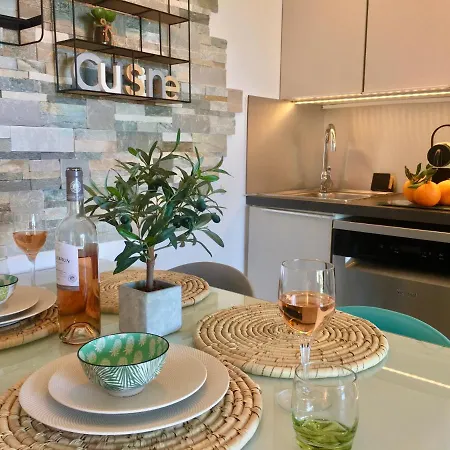 Myhome Riviera - Sea View Daire