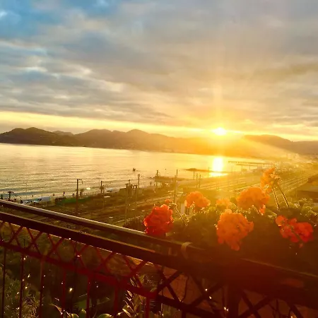 Myhome Riviera - Sea View Daire *